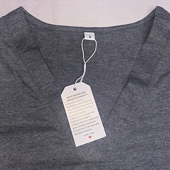 Long gray t-shirt stretch women’s:small - Picture 4 of 8